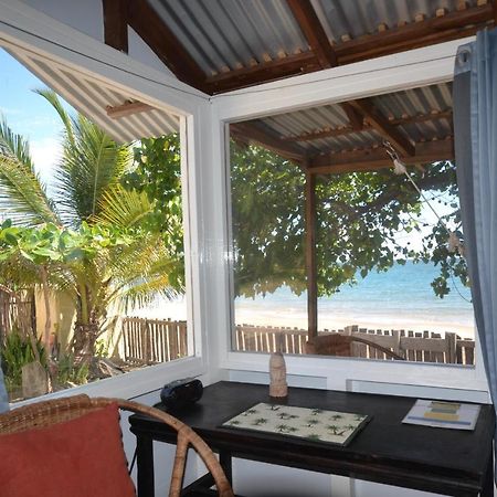 Katamah Beachfront Guesthouse Treasure Beach Eksteriør bilde