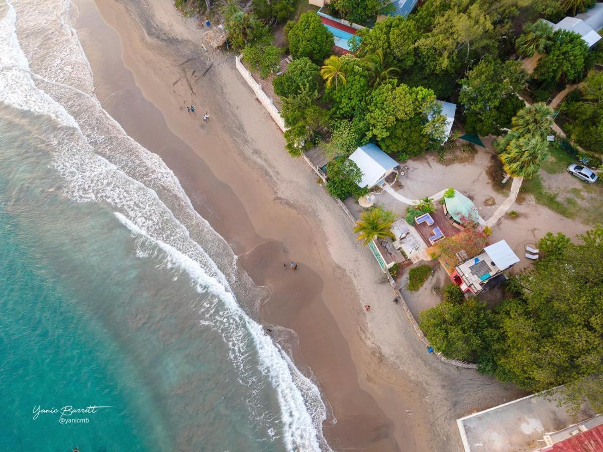 Katamah Beachfront Guesthouse Treasure Beach Eksteriør bilde