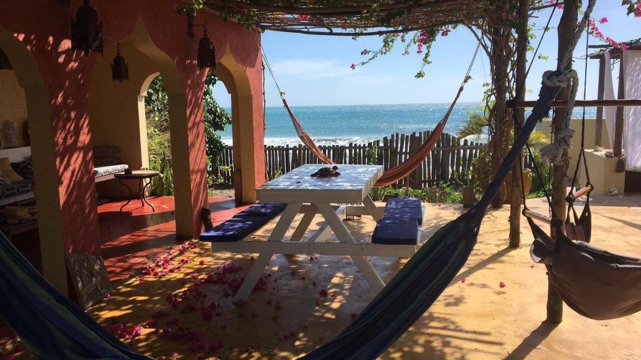 Katamah Beachfront Guesthouse Treasure Beach Eksteriør bilde