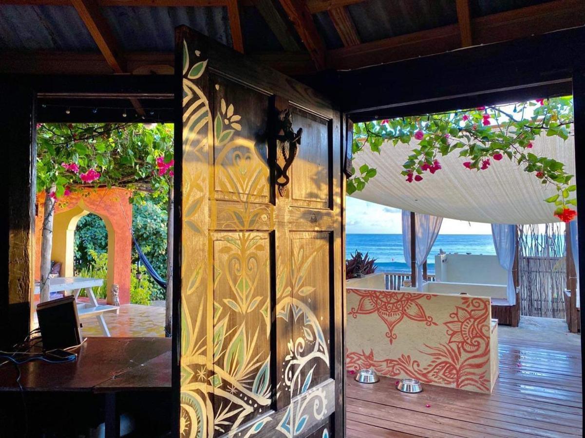 Katamah Beachfront Guesthouse Treasure Beach Eksteriør bilde