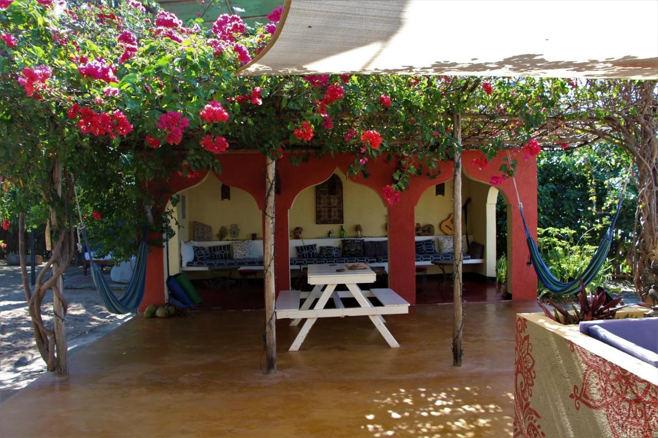 Katamah Beachfront Guesthouse Treasure Beach Eksteriør bilde